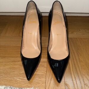 Black Patent Leather Women's Pumps